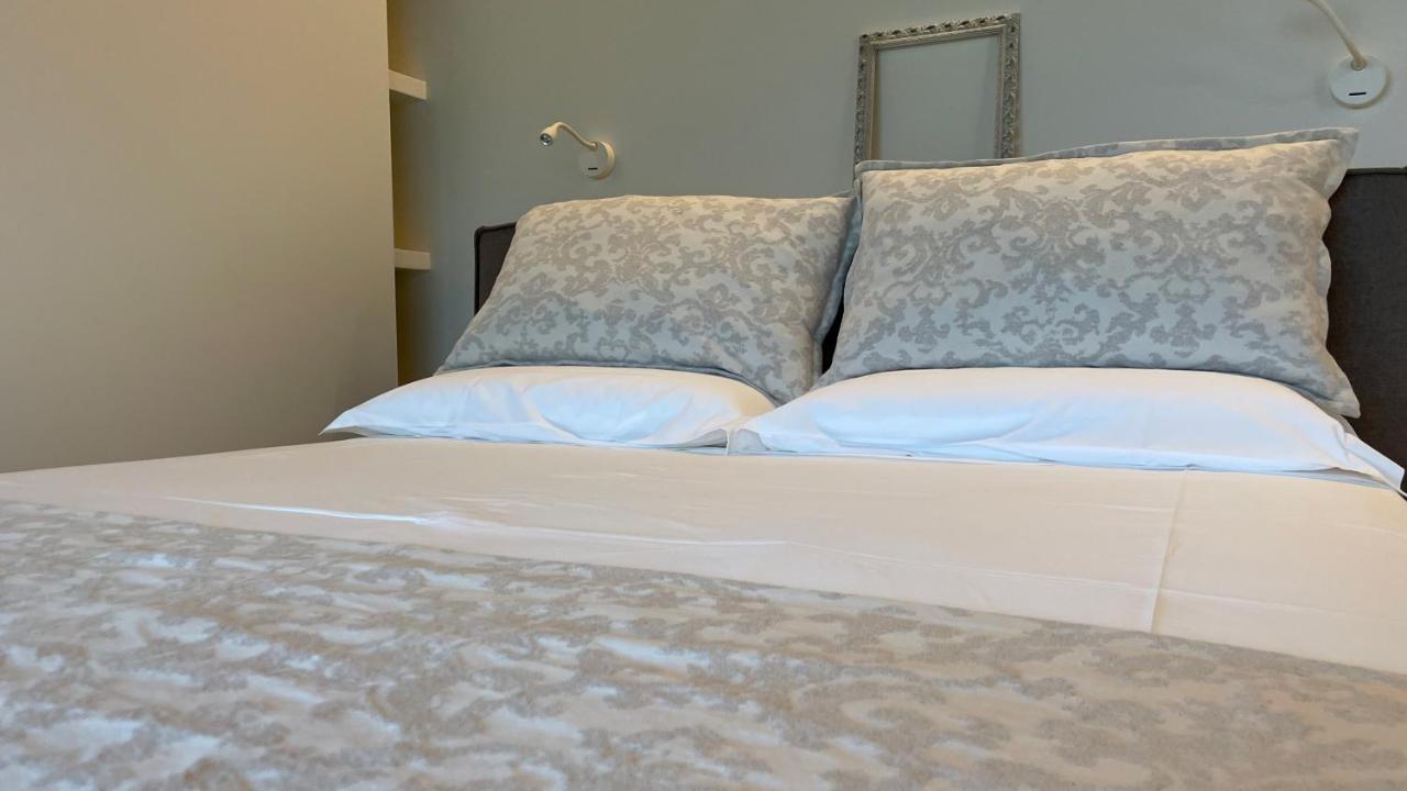 Myvilla Suites Palazzo Canavese 外观 照片