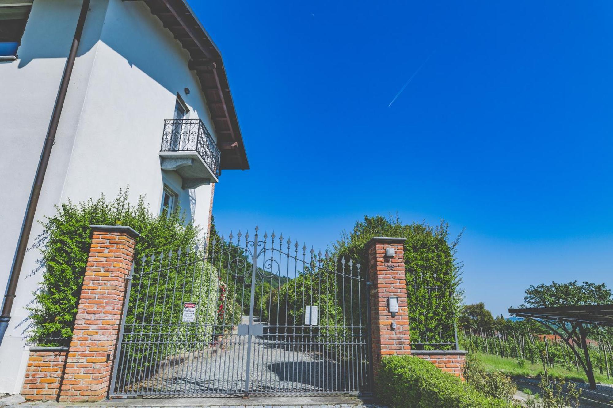 Myvilla Suites Palazzo Canavese 外观 照片